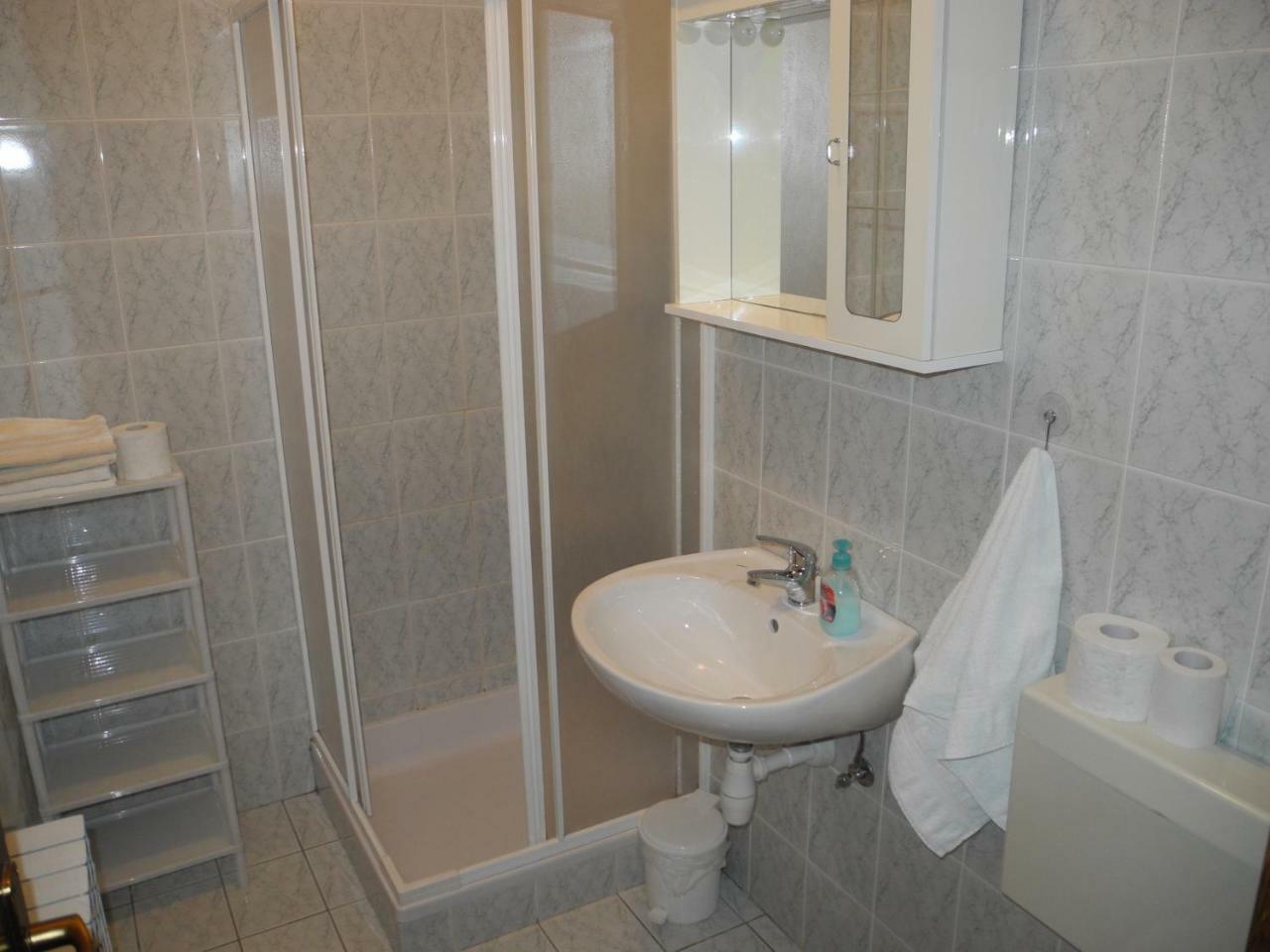 Apartments Boti Dramalj Exterior photo