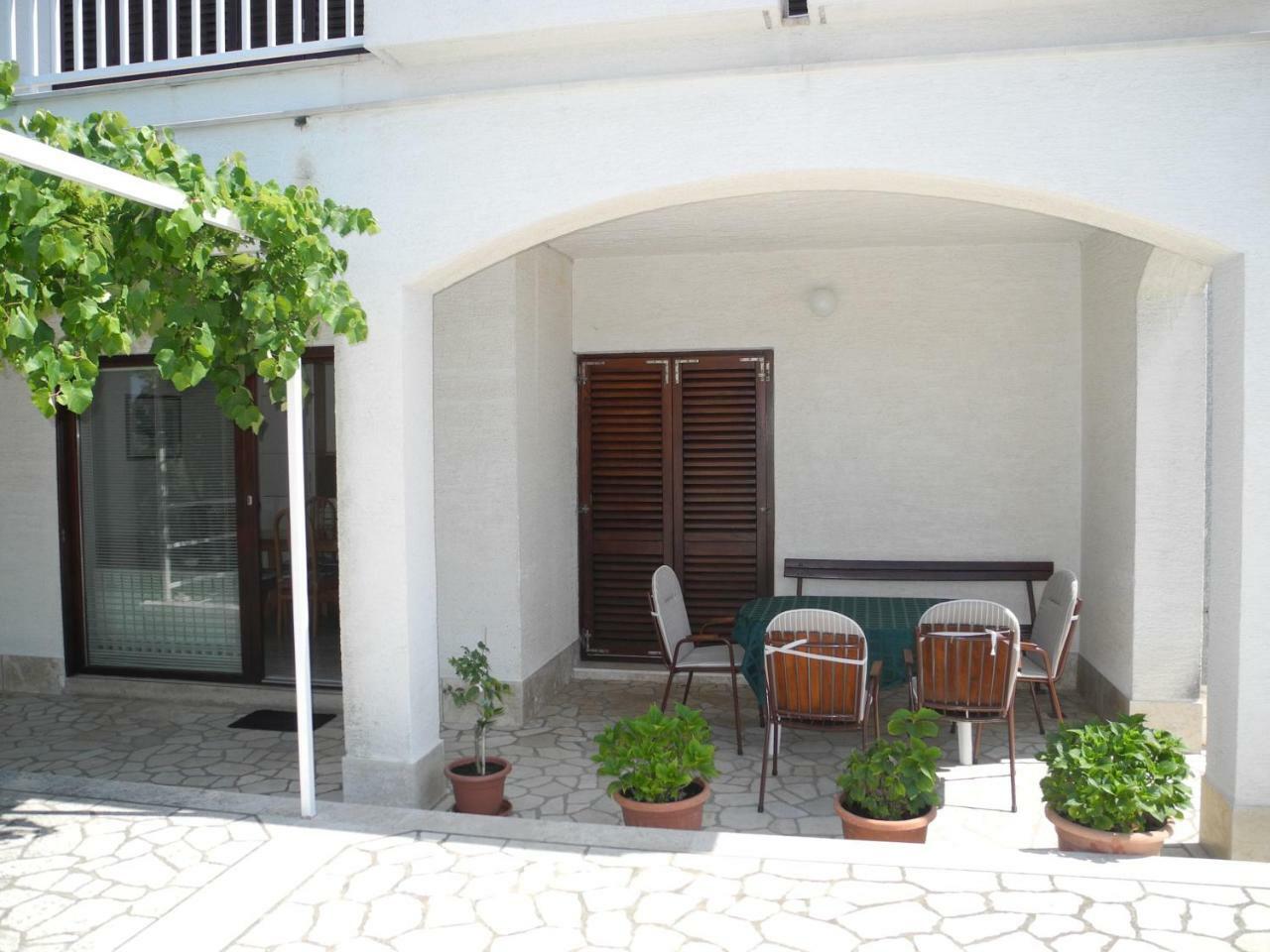 Apartments Boti Dramalj Exterior photo